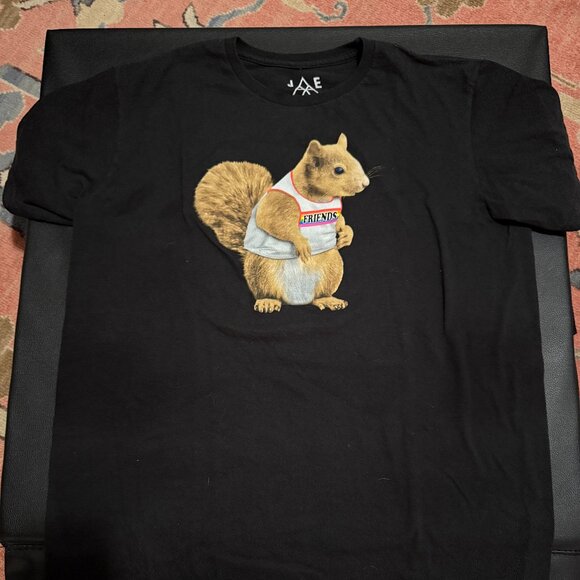 Squirrel Peanut Friends Pride T-Shirt - Men’s Large - Picture 1 of 3